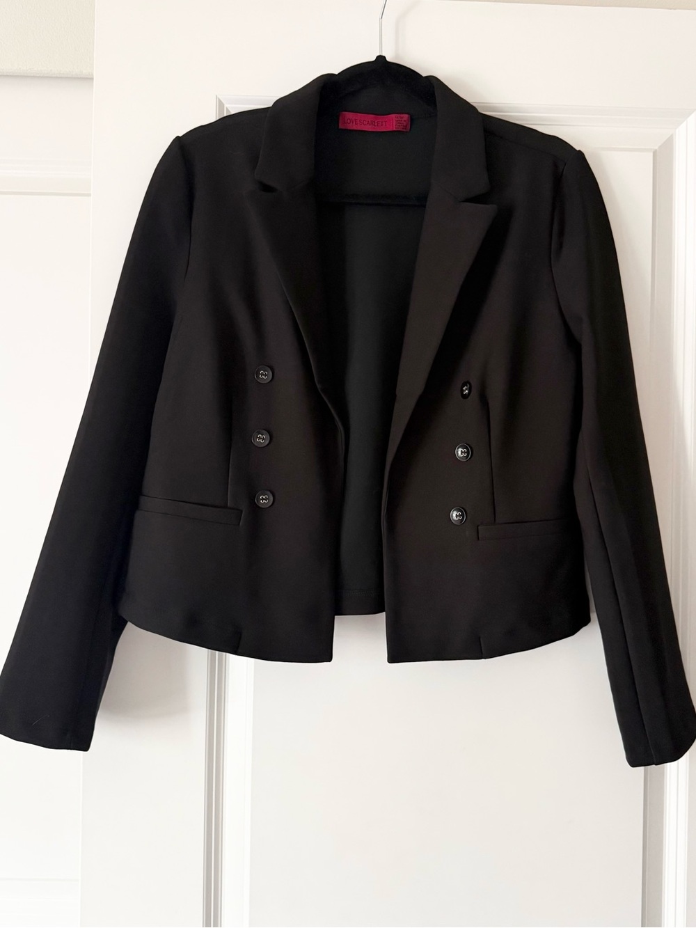 Scarlett Black Double-Breasted Cropped Blazer